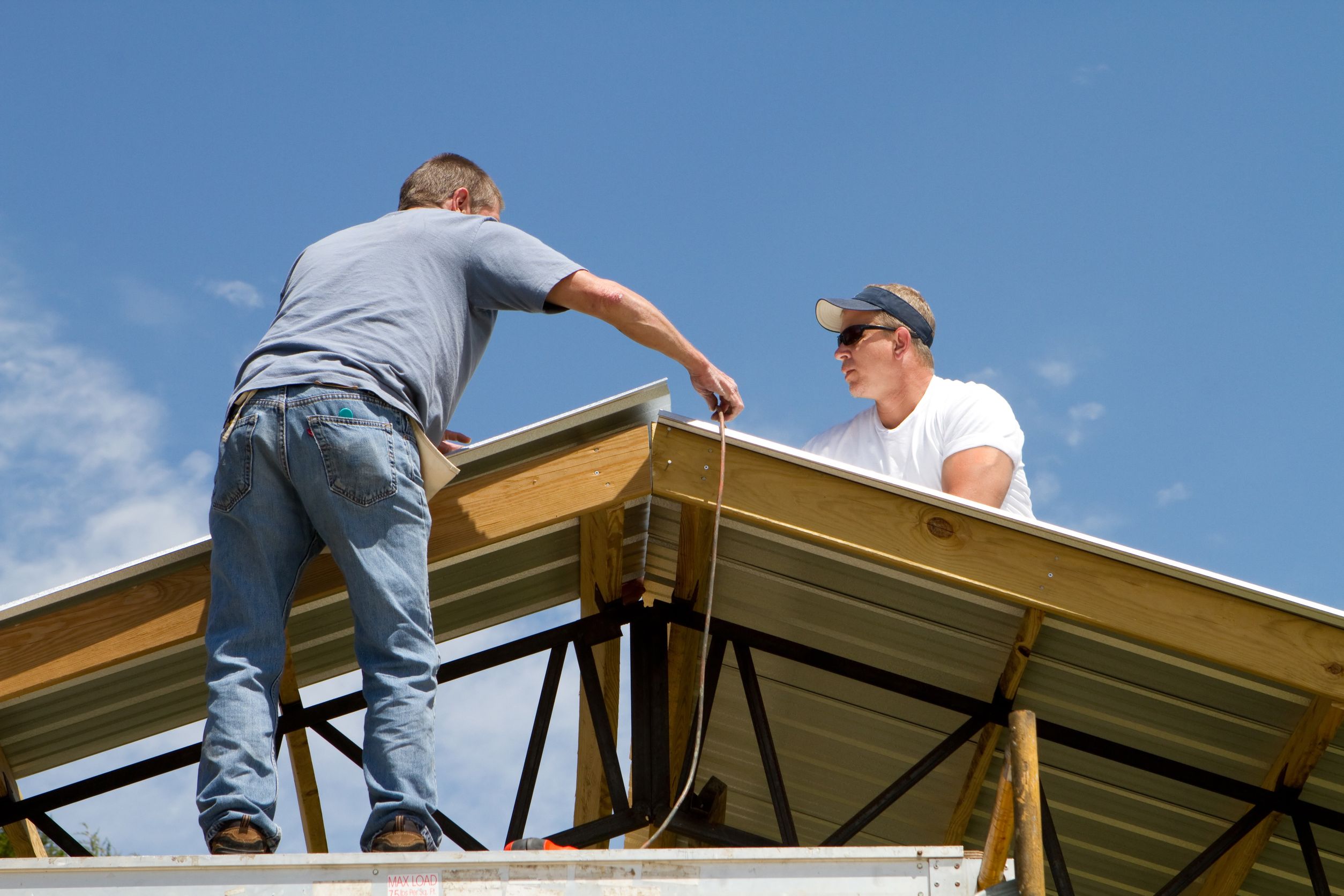 Five Things to Know Before You Hire a Roofing Contractor in Gainesville, FL