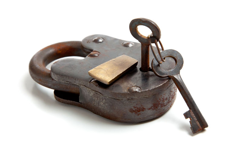 Before You Call That Emergency Locksmith in Nassau County