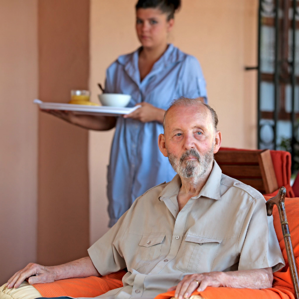 How Can Dementia Care Benefit Your Loved One?