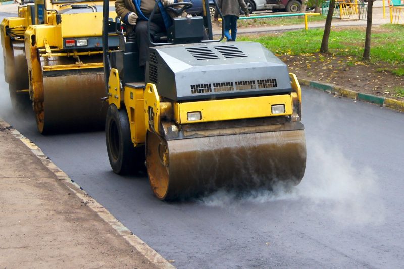 Driveway Installation 101: How Thick Should Asphalt Millings Be?