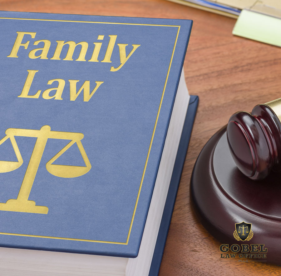 A Few Important Reasons for a Single Mother to Consult with a Family Attorney