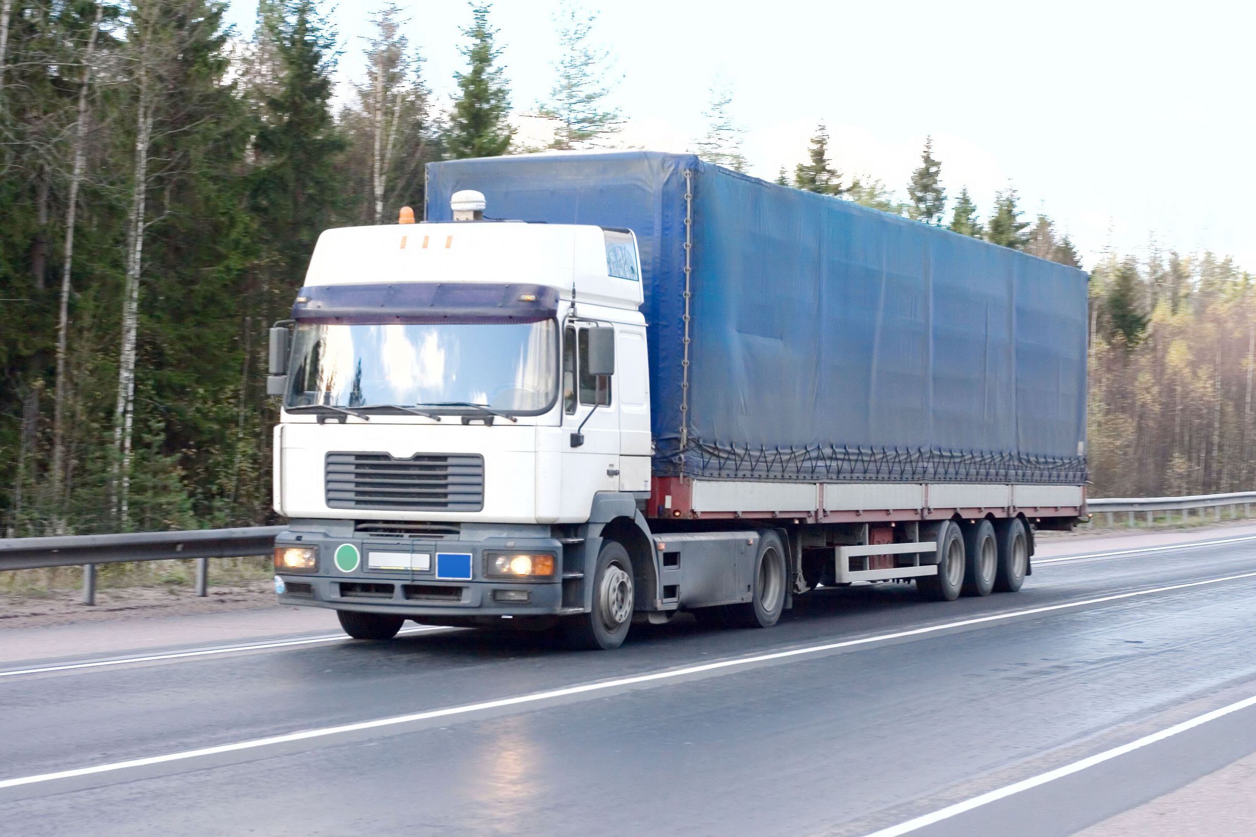 Factors to Consider When Comparing Freight Trucking Companies in Utah