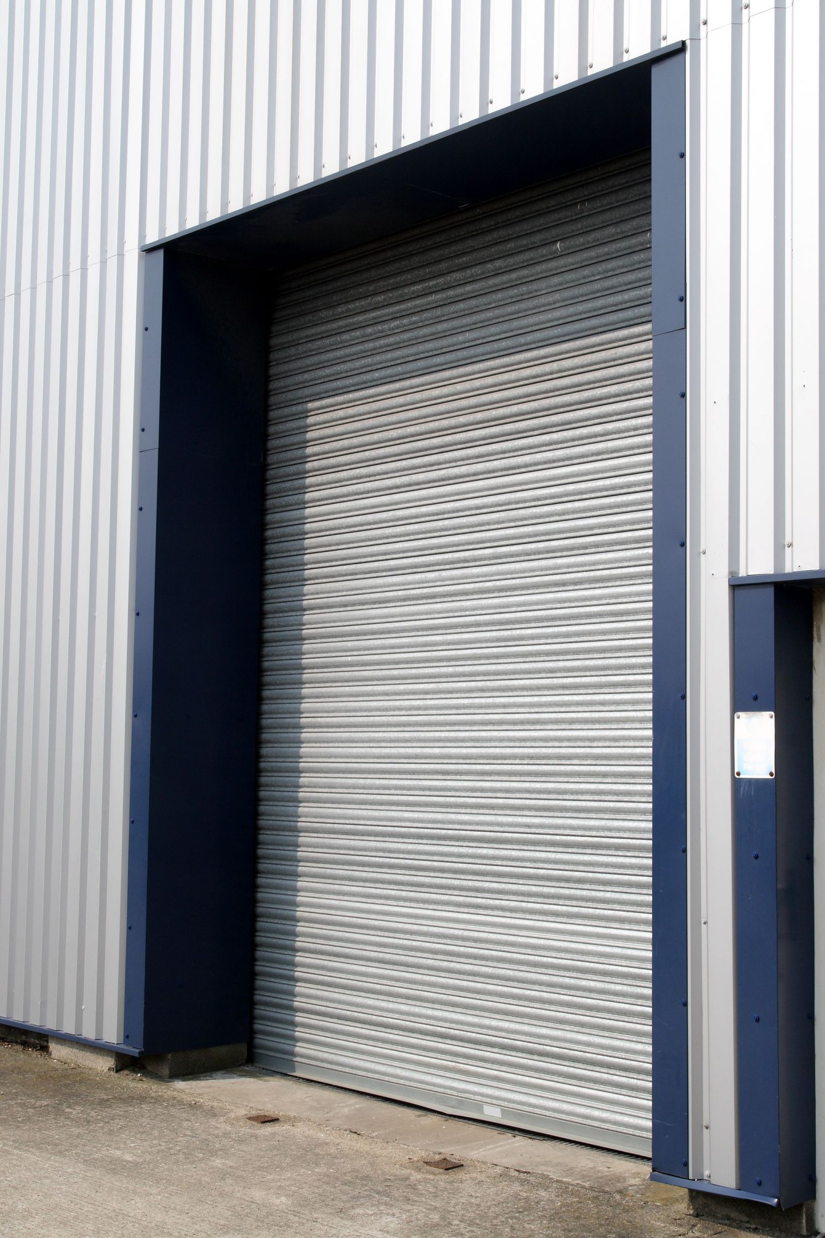 Things to Consider When Putting a Car Into a Vehicle Storage in York, PA Unit