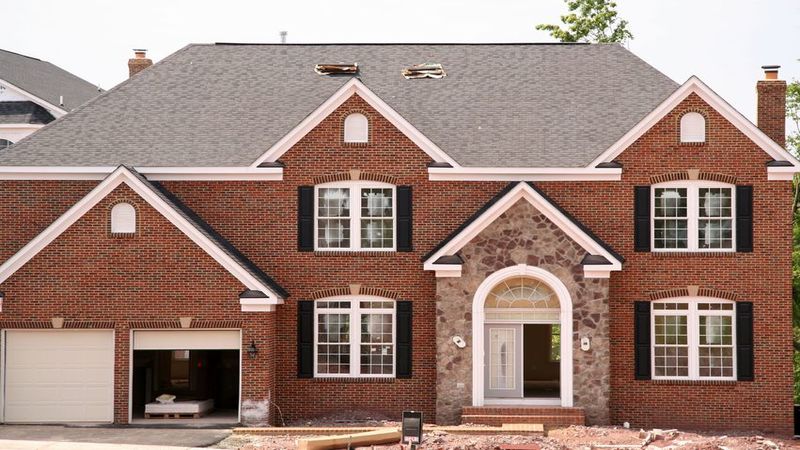 Buying Your Own Home? Use This Checklist for a Smooth Move-In