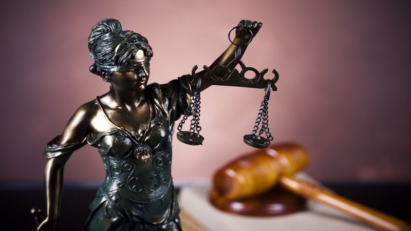 Three Reasons Why Every Business Owner Should Hire a Lawyer in Tama IA