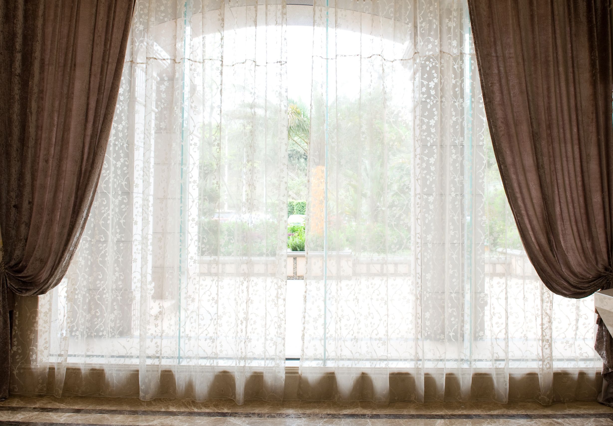 Benefits of Custom Drapery in Oklahoma City