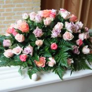 Common Types of Arrangements for Funeral Flowers in Tampa