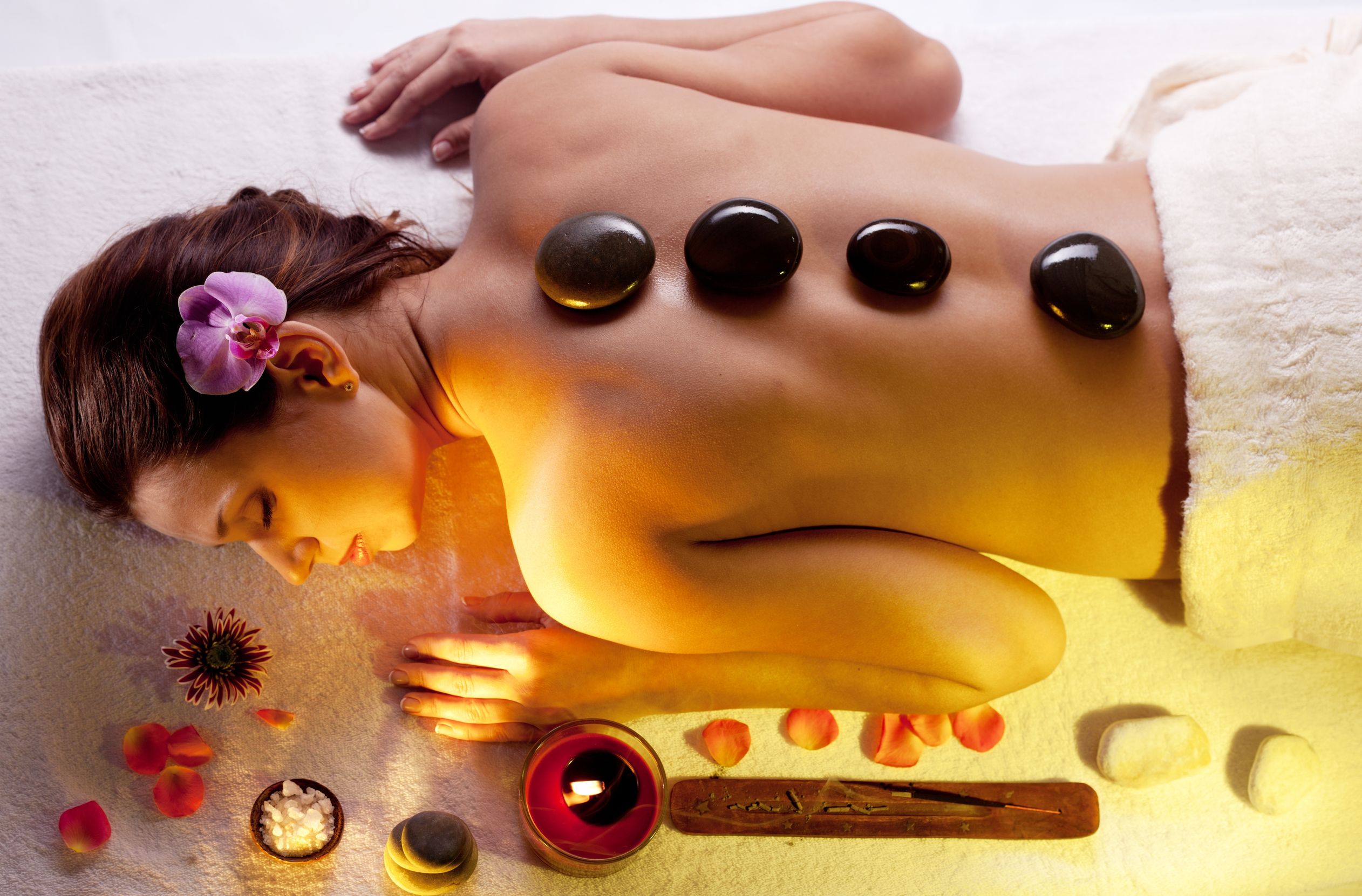 The Right Holistic Healing Center in Las Vegas, NV, Can Heal Both the Body and Mind