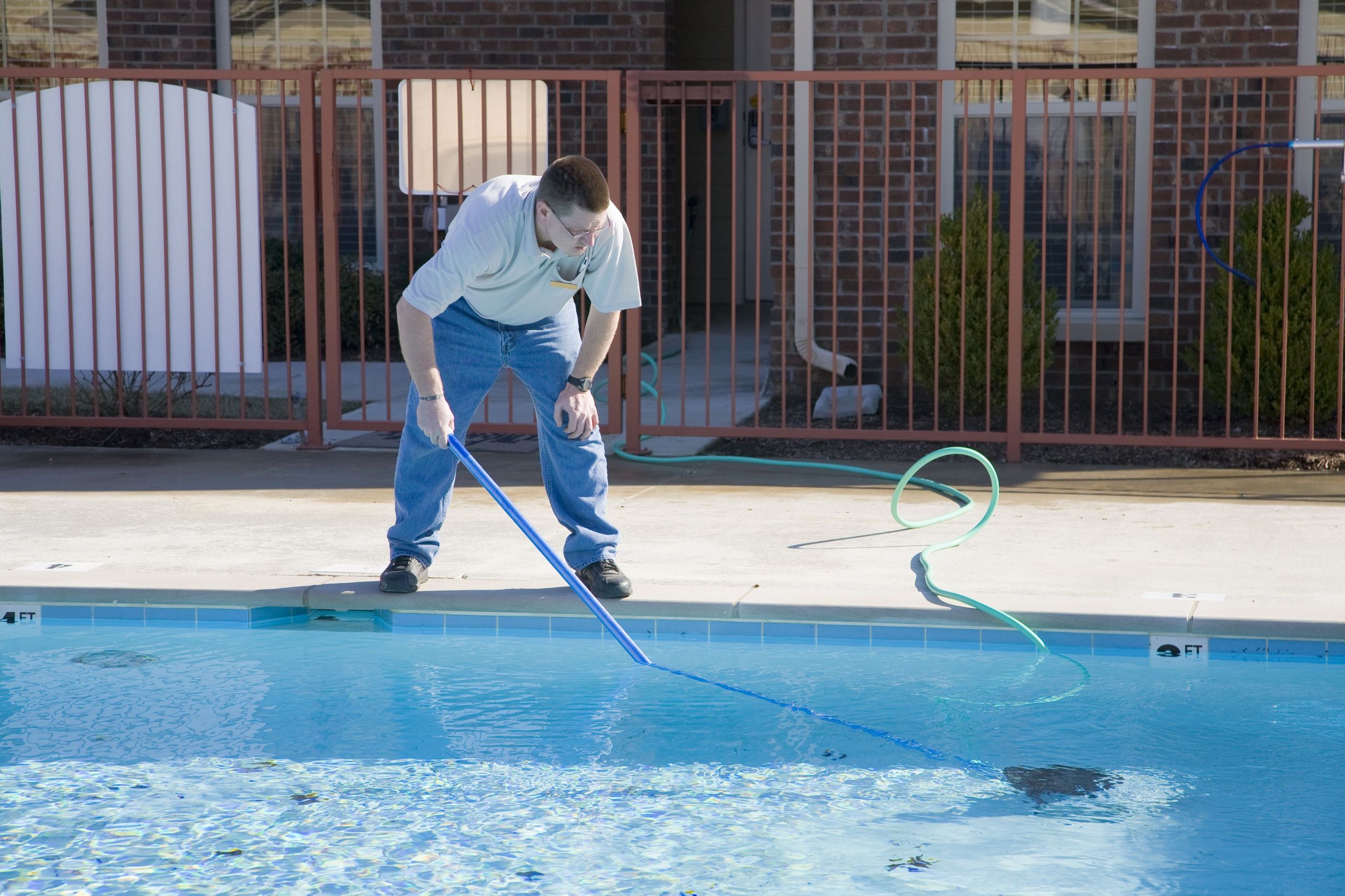 Consider Professional Pool Cleaning in Temecula, CA