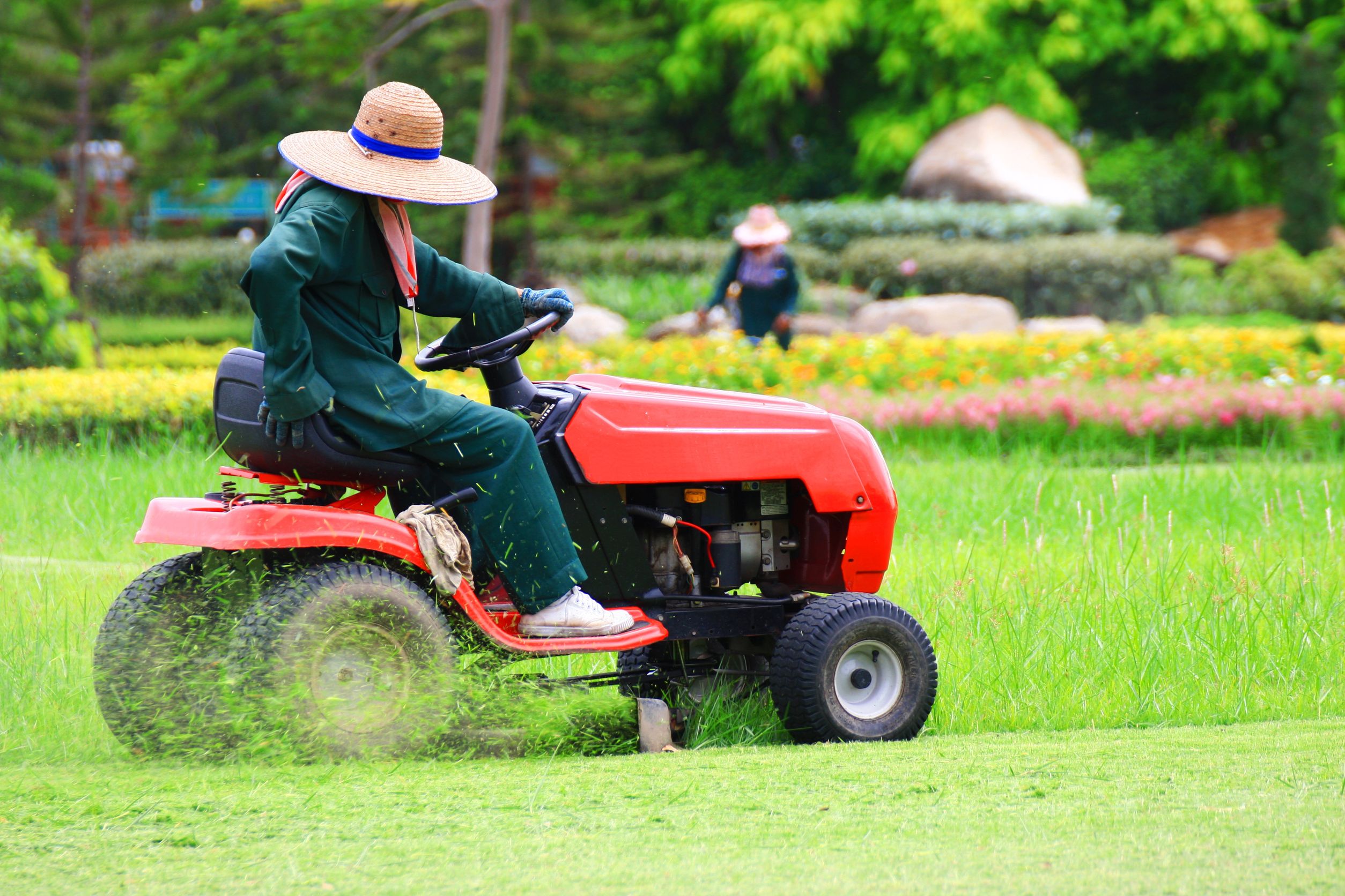 How to Choose the Best Lawn Mower Belts Material