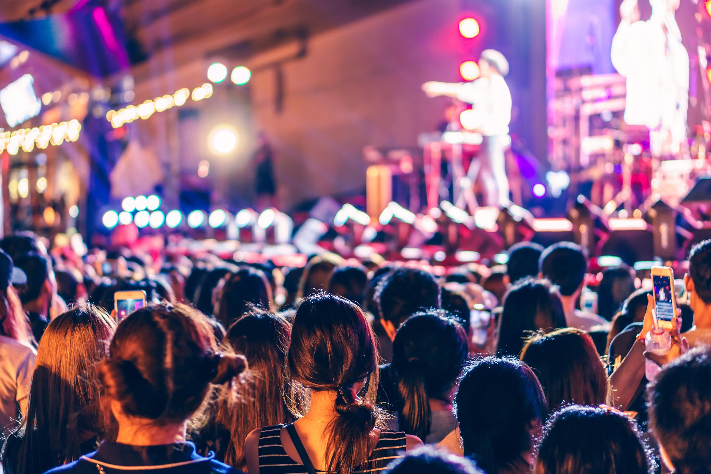 Find Your Perfect Venue: Why Rent A Party Hall for Your Celebration?