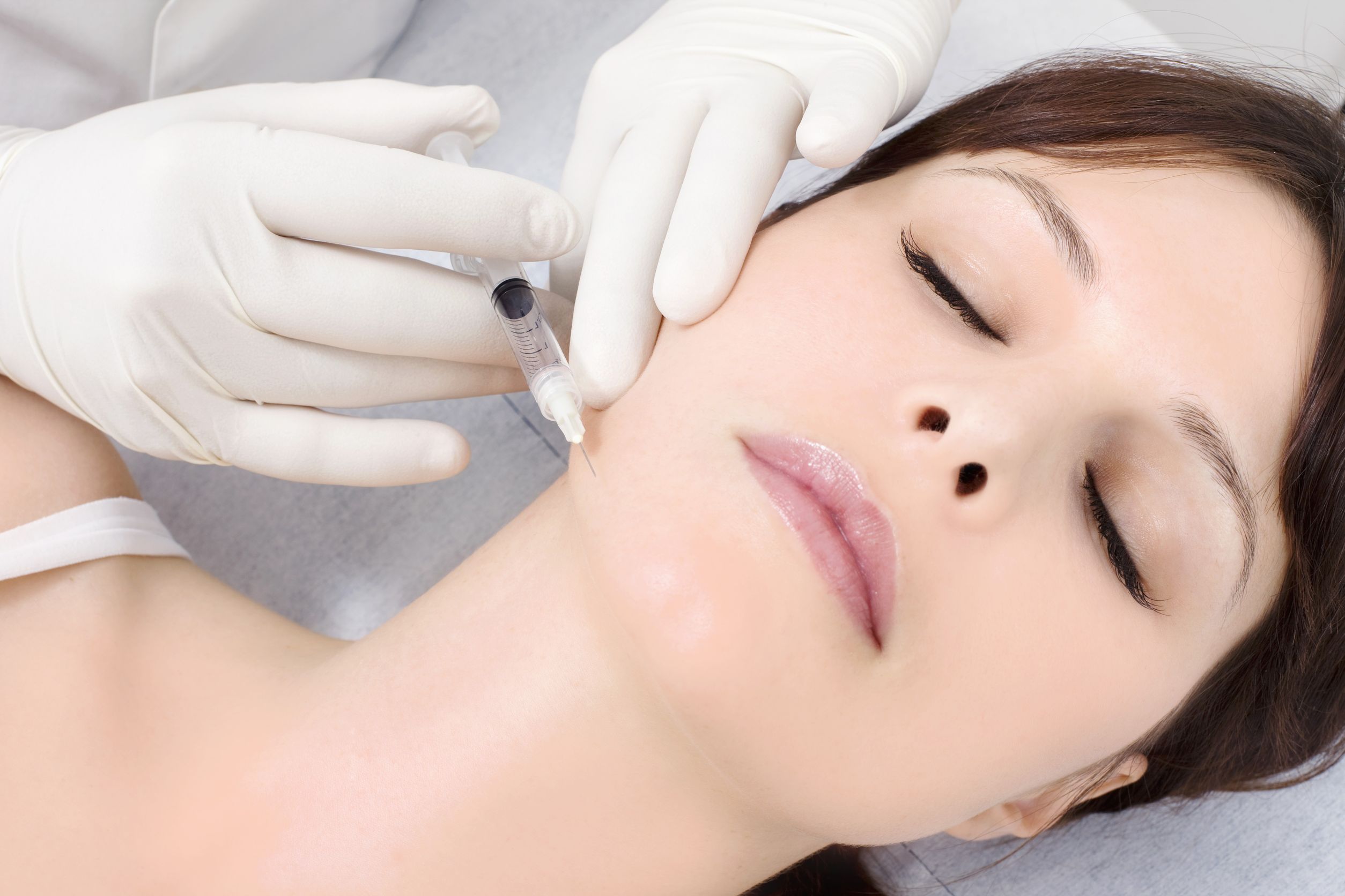 Find Your Confidence Again with the Best Facelift Surgeon Boston Patients Trust Most