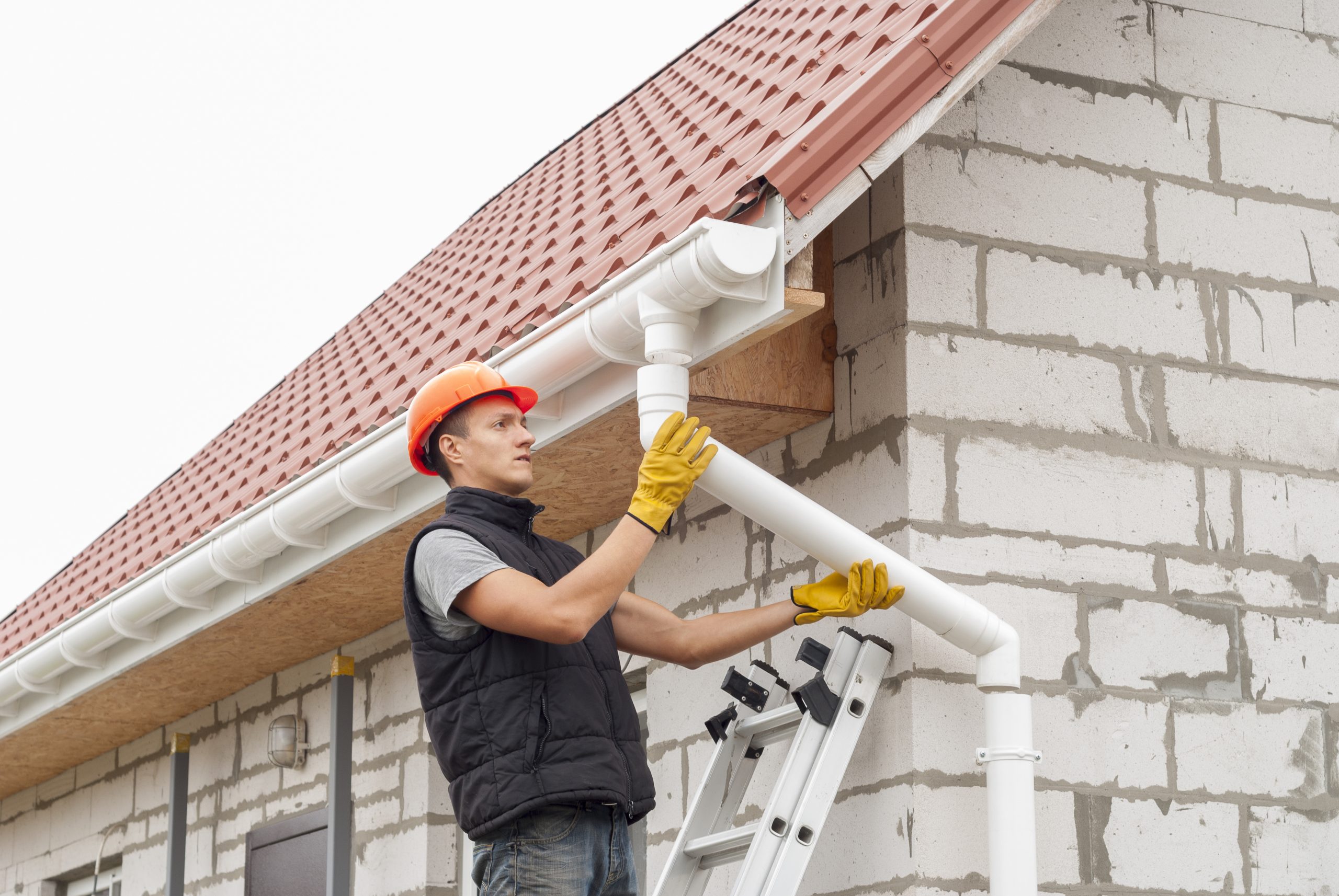 Protect Your Home with Rain Gutters Saint Paul Solutions for Harsh Weather