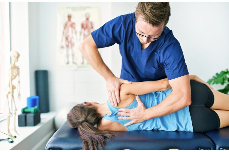 Integrating Spinal Decompression with Physical Therapy for Optimal Recovery