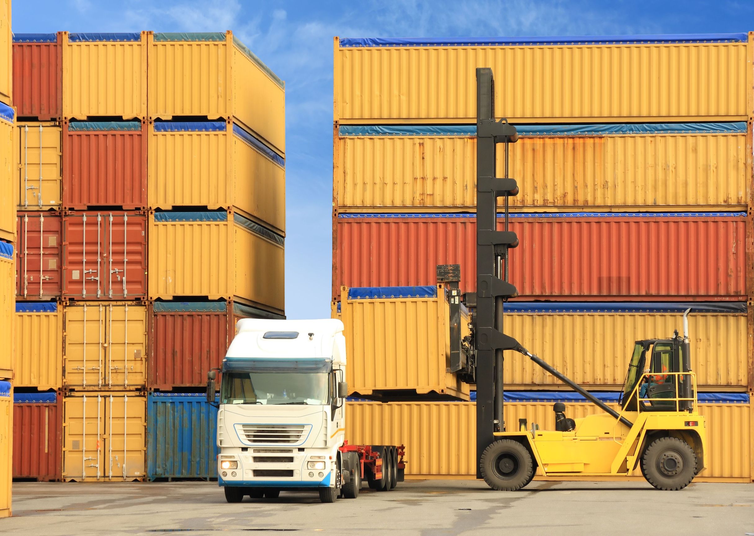 Creative Ways New Shipping Containers In Leander TX Transform Home And Business Solutions
