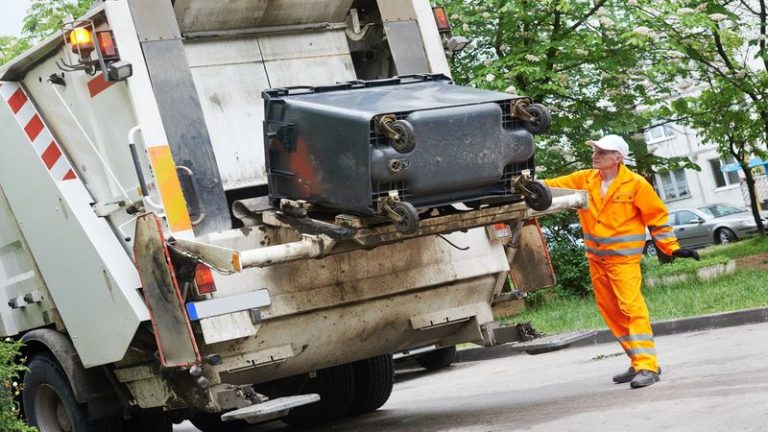 Fast Solutions for Clutter With Emergency Junk Removal Detroit MI Services