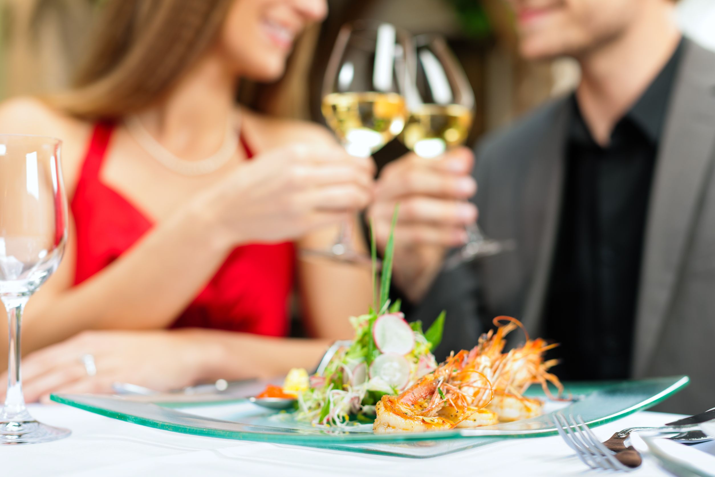 Where to Enjoy Sunset Dining in Orange County, CA Spots With Stunning Ocean Views
