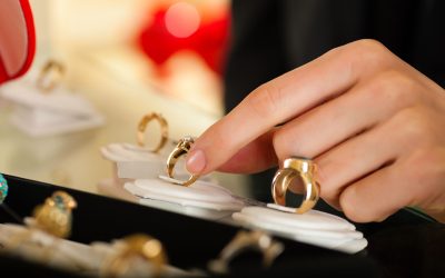 Make Every Proposal Unique with Champagne Diamond Engagement Rings for Lasting Impressions