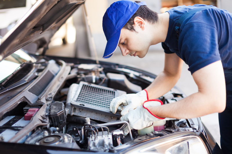Reliable Solutions Await With Auto Mechanic Service in Lansing MI for Your Car Needs