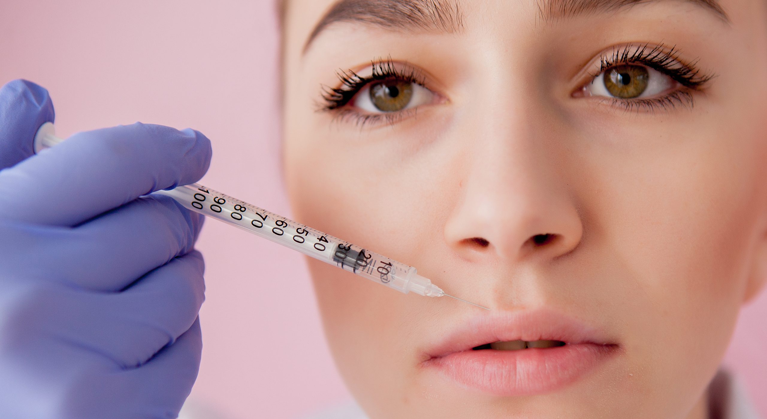 What to Expect From a Sofwave in Beverly Hills CA Treatment for Fine Lines