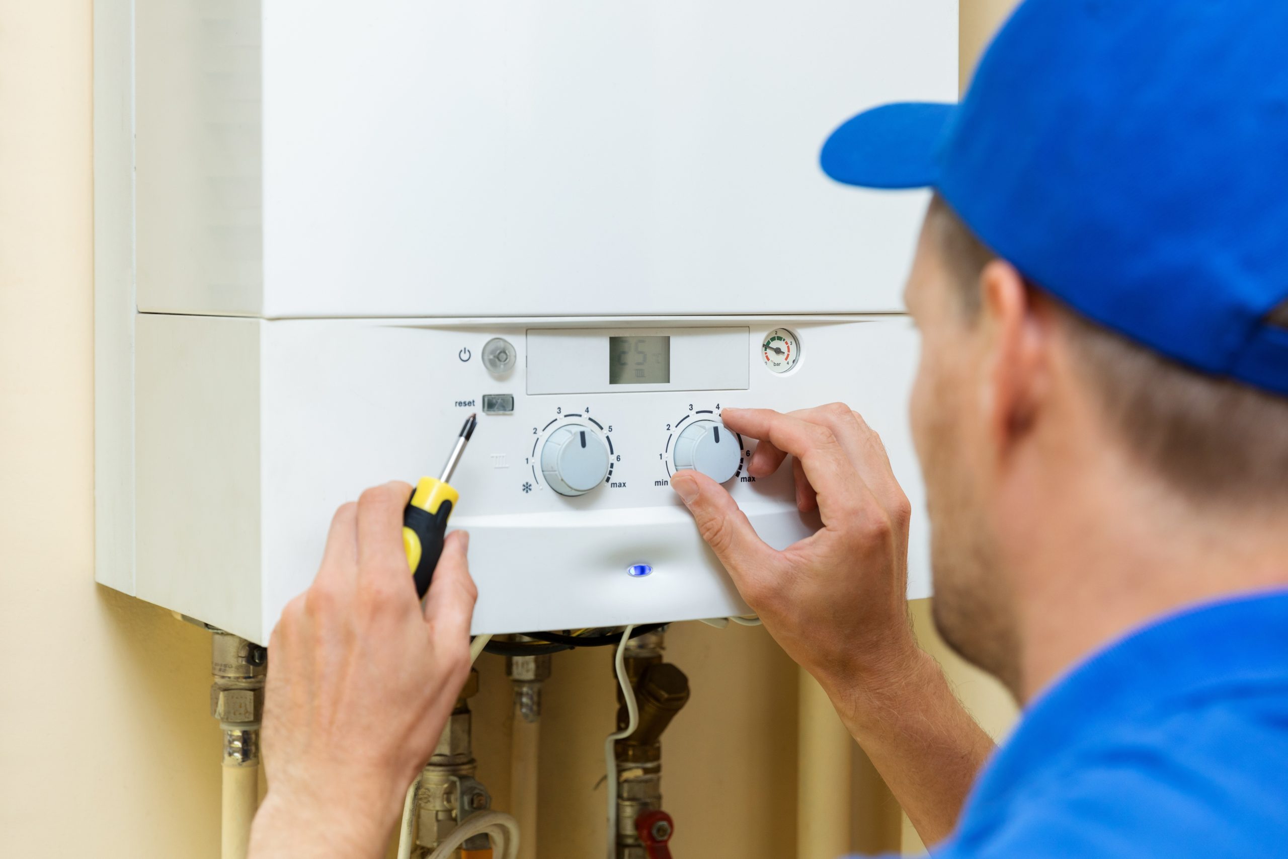 What Homeowners Should Know Before Replacing an Electric Water Heater