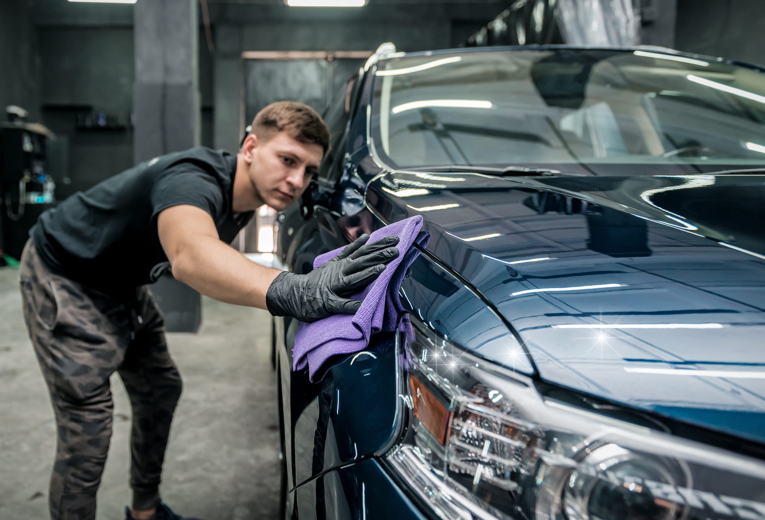 Maintain Showroom Shine All Year Using the Best Car Detailing Equipment for Home Use