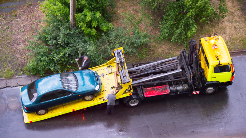 Key Reasons Local Drivers Depend on a Tow Truck in Moncks Corner, SC for Assistance