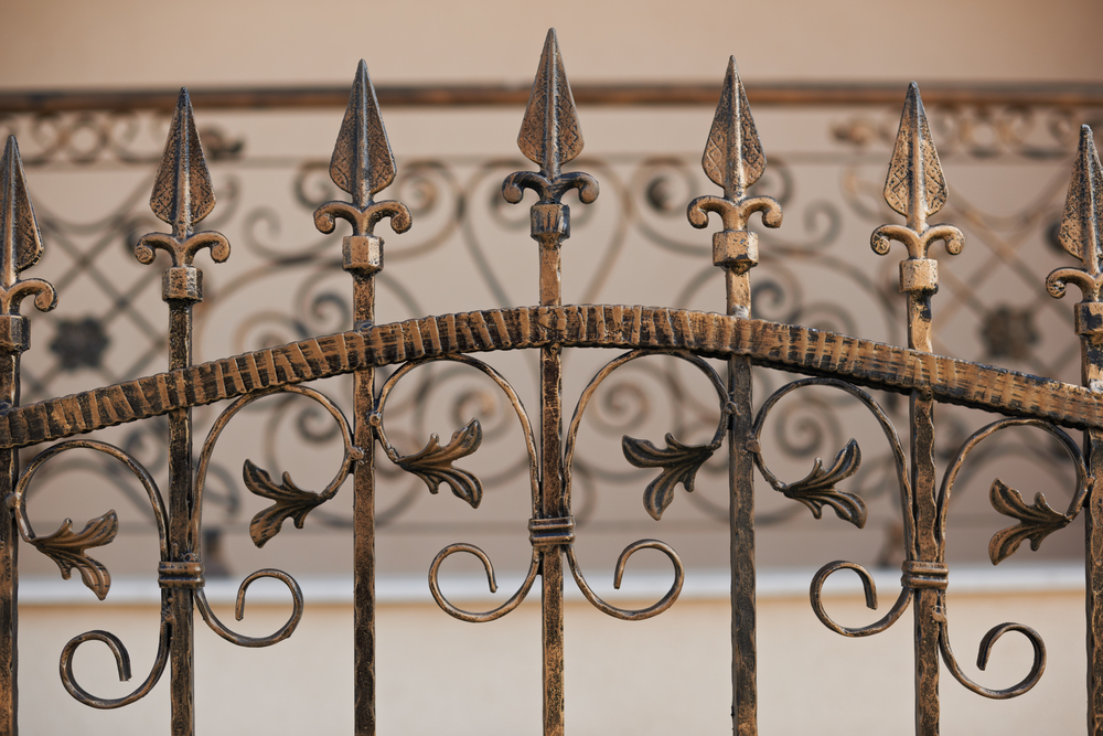 Home Security and Style Enhanced by Local Fence Contractors Tulsa Ok Professionals